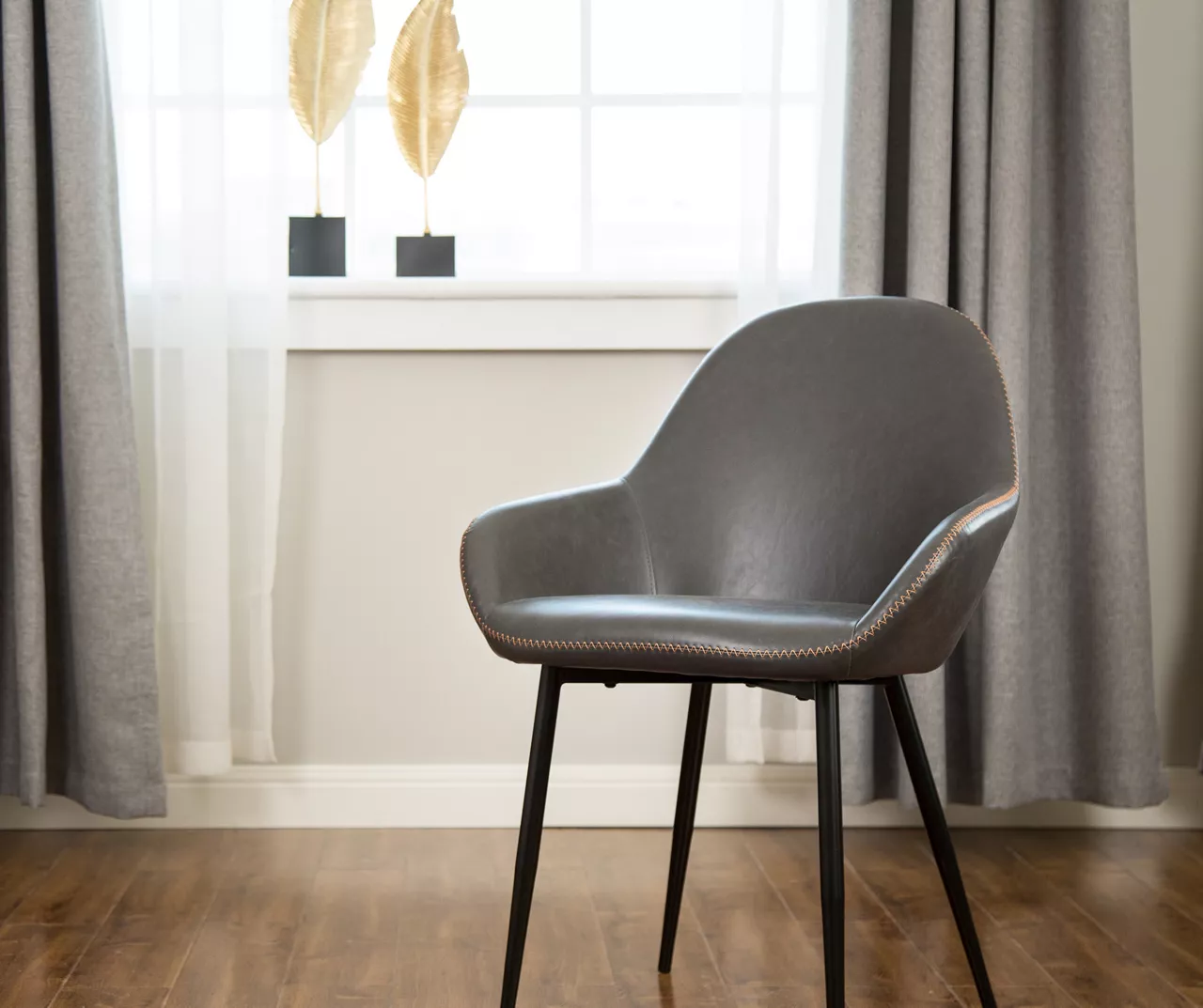 Glitzhome Mid-Century Modern Faux Leather Dining Chairs, 2-Pack 3 Glitzhome Mid-Century Modern Faux Leather Dining Chairs, 2-Pack - Image 3