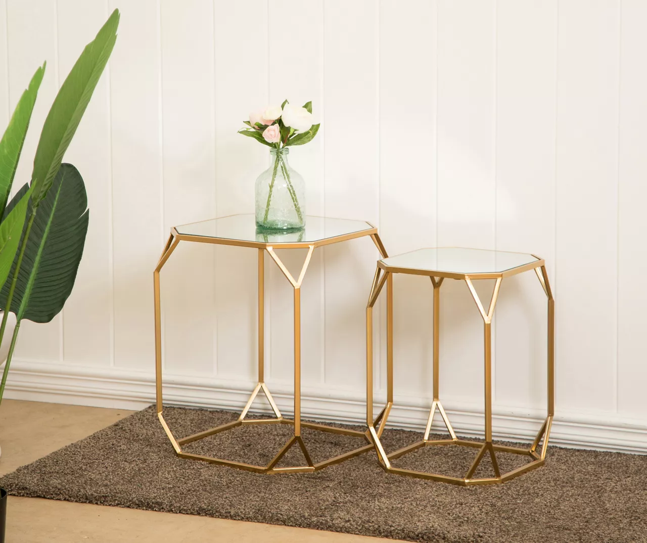 Gold Glass Top 2-Piece Nesting Side Table Set 4 Gold Glass Top 2-Piece Nesting Side Table Set - Image 4