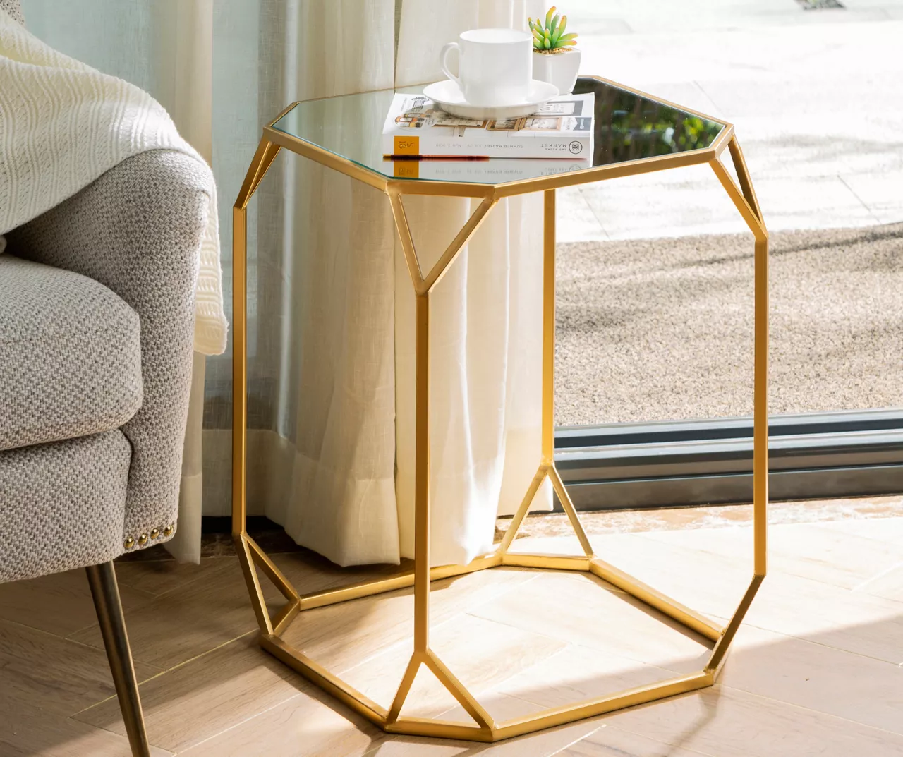 Gold Glass Top 2-Piece Nesting Side Table Set 5 Gold Glass Top 2-Piece Nesting Side Table Set - Image 5