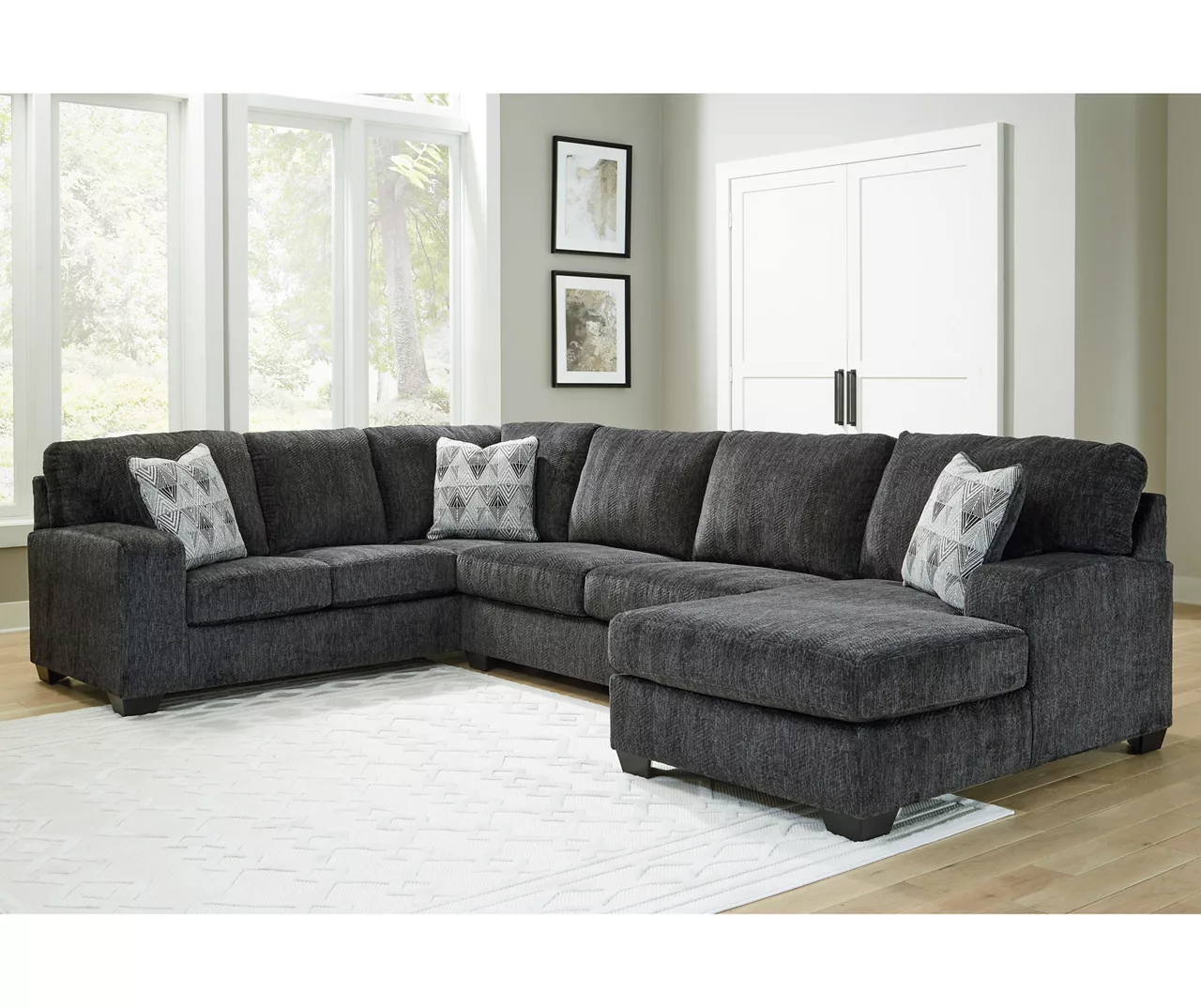 Broyhill Hollyview Shadow 3-Piece Sectional 2 Broyhill Hollyview Shadow 3-Piece Sectional - Image 2